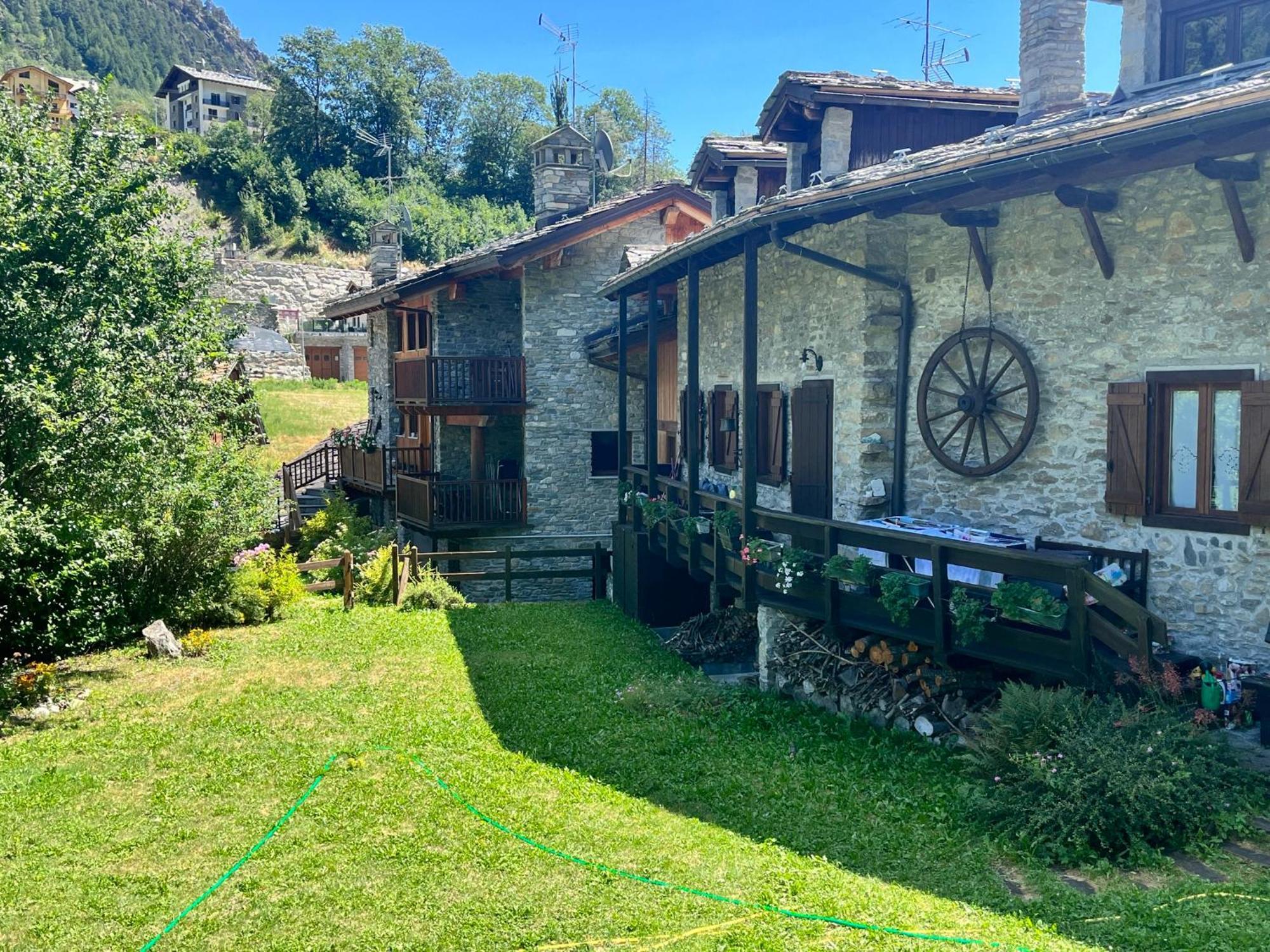 Champex Apartments Pre-Saint-Didier Exterior photo
